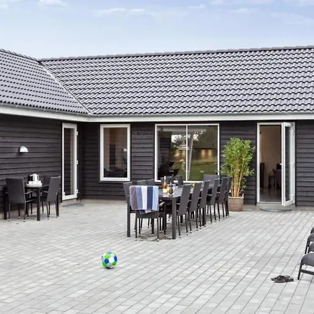 Villavilla 445 - Marielyst, Lollandfalstermon *